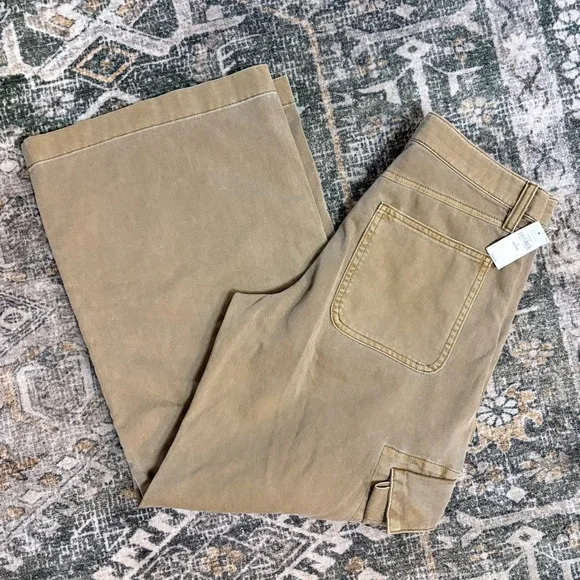 NWT Gap Women's  Baggy Cargo Khaki Pants Tan Cargo Pants Size 2 Petite - Picture 12 of 16